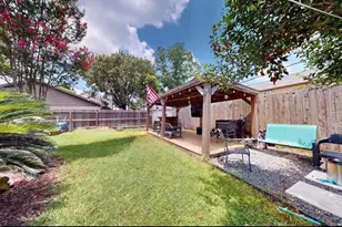 14818 Windfern Forest Dr, Houston, TX 77040 - Photo 5
