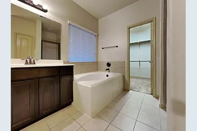 18935 Deer Trace Drive, Crosby, TX 77532 - Photo 9