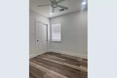 5420 Aldine Bender D Road, Houston, TX 77032 - Photo 9