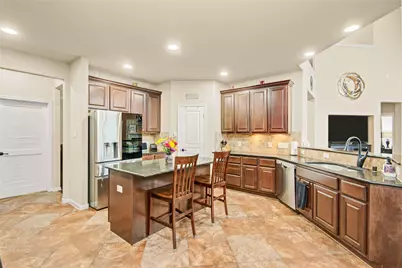 6007 Valhalla Drive, Spring, TX 77379 - Photo 9