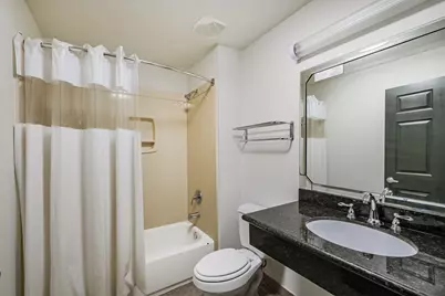 1025 Swanson Street #211, Houston, TX 77030 - Photo 15