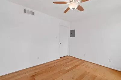 7575 Cambridge Street #1801, Houston, TX 77054 - Photo 27