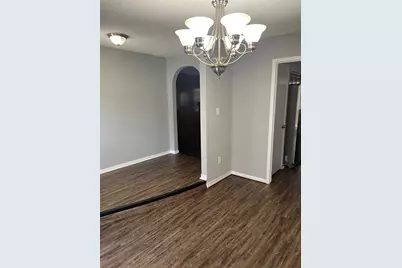 614 Meadowglen Drive, Baytown, TX 77521 - Photo 13
