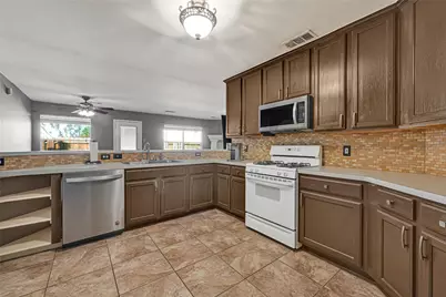 14318 Glade Point Drive, Cypress, TX 77429 - Photo 13