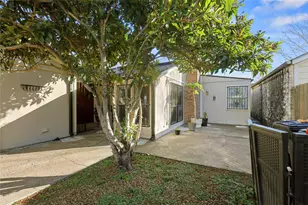 4123 Yupon Ridge Dr, Houston, TX 77072 - Photo 5