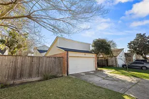 4123 Yupon Ridge Dr, Houston, TX 77072 - Photo 3