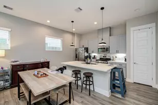 1221 W Tidwell Rd, Houston, TX 77091 - Photo 5