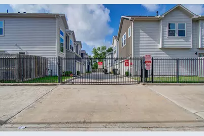 1221 W Tidwell Road, Houston, TX 77091 - Photo 31