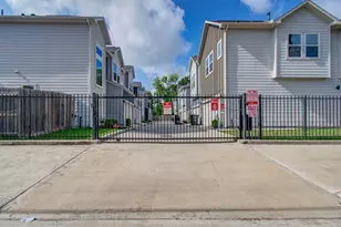 1221 W Tidwell Rd, Houston, TX 77091 - Photo 31