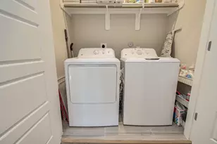 1221 W Tidwell Rd, Houston, TX 77091 - Photo 25