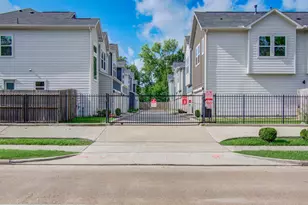 1221 W Tidwell Rd, Houston, TX 77091 - Photo 27