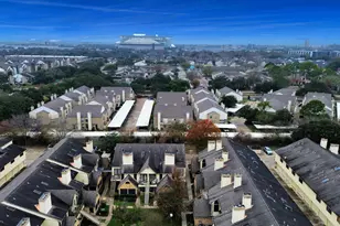 2425 Holly Hall St, Houston, TX 77054 - Photo 21