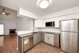 2425 Holly Hall St, Houston, TX 77054 - Photo 7