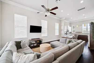 2006 Lou Ellen Lane #H, Houston, TX 77018 - Photo 9