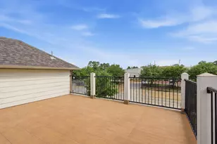4028 Starbright St, Houston, TX 77018 - Photo 21