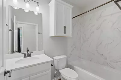 4028 Starbright Street, Houston, TX 77018 - Photo 9