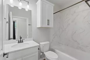 4028 Starbright St, Houston, TX 77018 - Photo 9