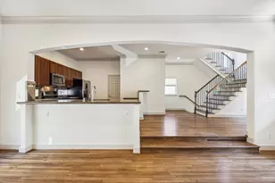 5334 Kiam St, Houston, TX 77007 - Photo 9