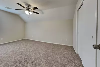 2915 Bentley Court, Pearland, TX 77584 - Photo 11