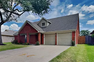 2915 Bentley Ct, Pearland, TX 77584 - Photo 1