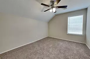 2915 Bentley Ct, Pearland, TX 77584 - Photo 13