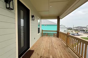 1998 Royalville Ct, Crystal Beach, TX 77650 - Photo 37