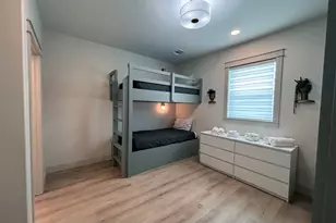 1998 Royalville Ct, Crystal Beach, TX 77650 - Photo 25