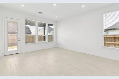 6710 Alejandro Place, Baytown, TX 77523 - Photo 9