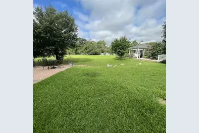 9500 Mayfield Avenue #B, Shiro, TX 77876 - Photo 11