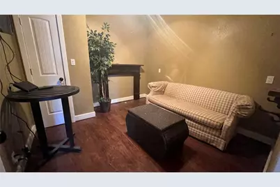 9500 Mayfield Avenue #B, Shiro, TX 77876 - Photo 3