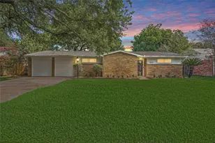 9618 Highmeadow Dr, Houston, TX 77063 - Photo 1