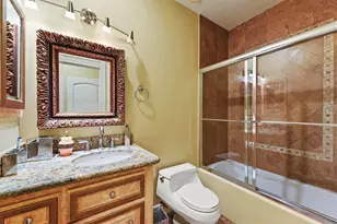 1119 River Glynn Dr, Houston, TX 77063 - Photo 31