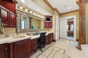 1119 River Glynn Dr, Houston, TX 77063 - Photo 21