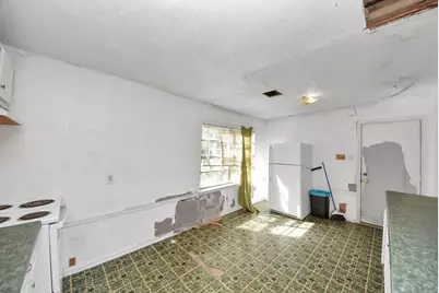 4914 Paradise Lane, Houston, TX 77048 - Photo 7