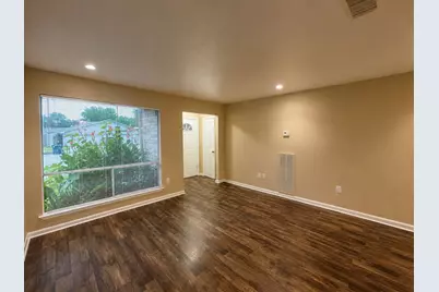 615 Cole Street, Webster, TX 77598 - Photo 5