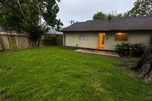 615 Cole St, Webster, TX 77598 - Photo 21