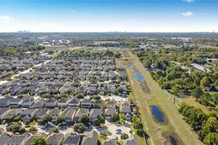 2851 Magnolia Hill Trail, Houston, TX 77038 - Photo 39