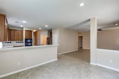 8106 Meadow Pond Drive, Missouri City, TX 77459 - Photo 15