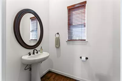 1139 W 21st Street, Houston, TX 77008 - Photo 9