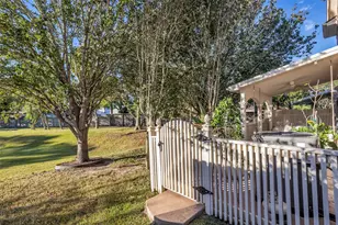1408 S Friendswood Dr, Friendswood, TX 77546 - Photo 31