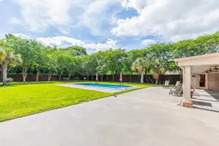 1280 Cherokee Ln, Beaumont, TX 77702 - Photo 43