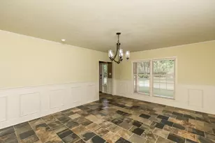 1280 Cherokee Ln, Beaumont, TX 77702 - Photo 9