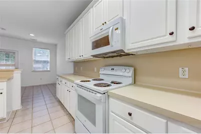 225 E Summerhaze, The Woodlands, TX 77382 - Photo 19