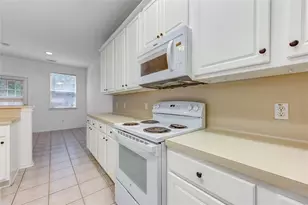 225 E Summerhaze, The Woodlands, TX 77382 - Photo 19