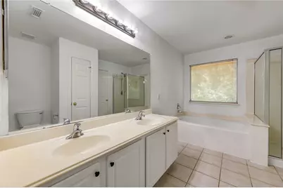 225 E Summerhaze, The Woodlands, TX 77382 - Photo 29