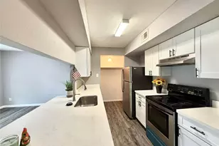 7200 W T C Jester Blvd, Houston, TX 77088 - Photo 7
