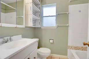 5843 Shurmard Dr, Houston, TX 77092 - Photo 13