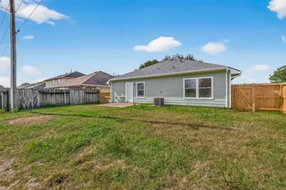 9418 Belleclaire Lane, Houston, TX 77044 - Photo 37