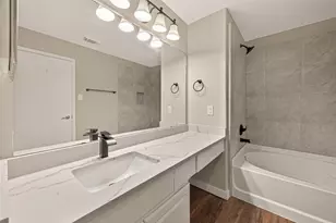 9418 Belleclaire Ln, Houston, TX 77044 - Photo 31