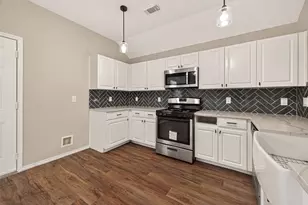 9418 Belleclaire Ln, Houston, TX 77044 - Photo 15